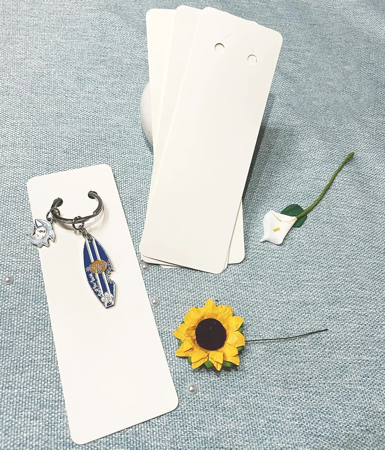 120 Set Keychain Display Card with Self-Sealing Bags, Keychain Packaging Keyring Jewelry Holder Display (White 5.9X2inch)