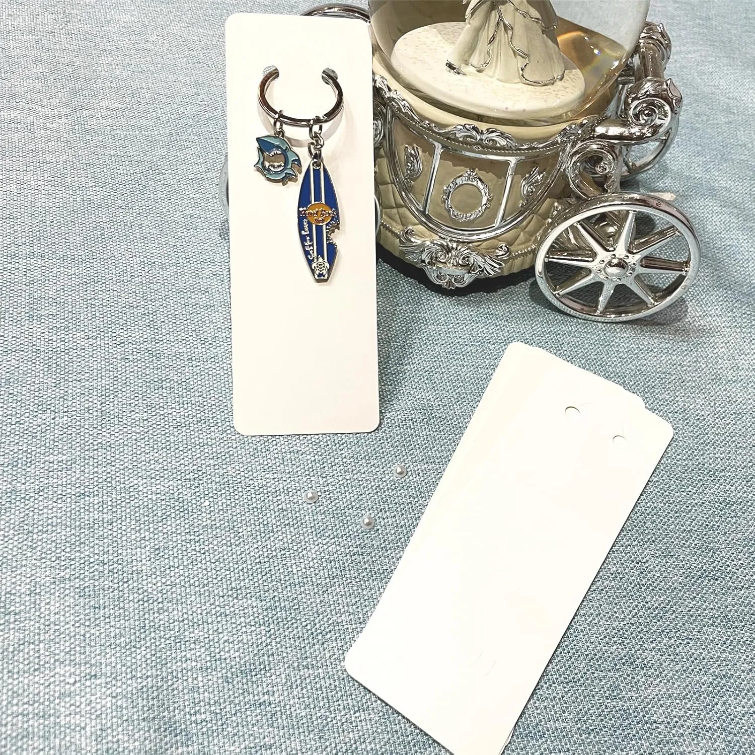 120 Set Keychain Display Card with Self-Sealing Bags, Keychain Packaging Keyring Jewelry Holder Display (White 5.9X2inch)