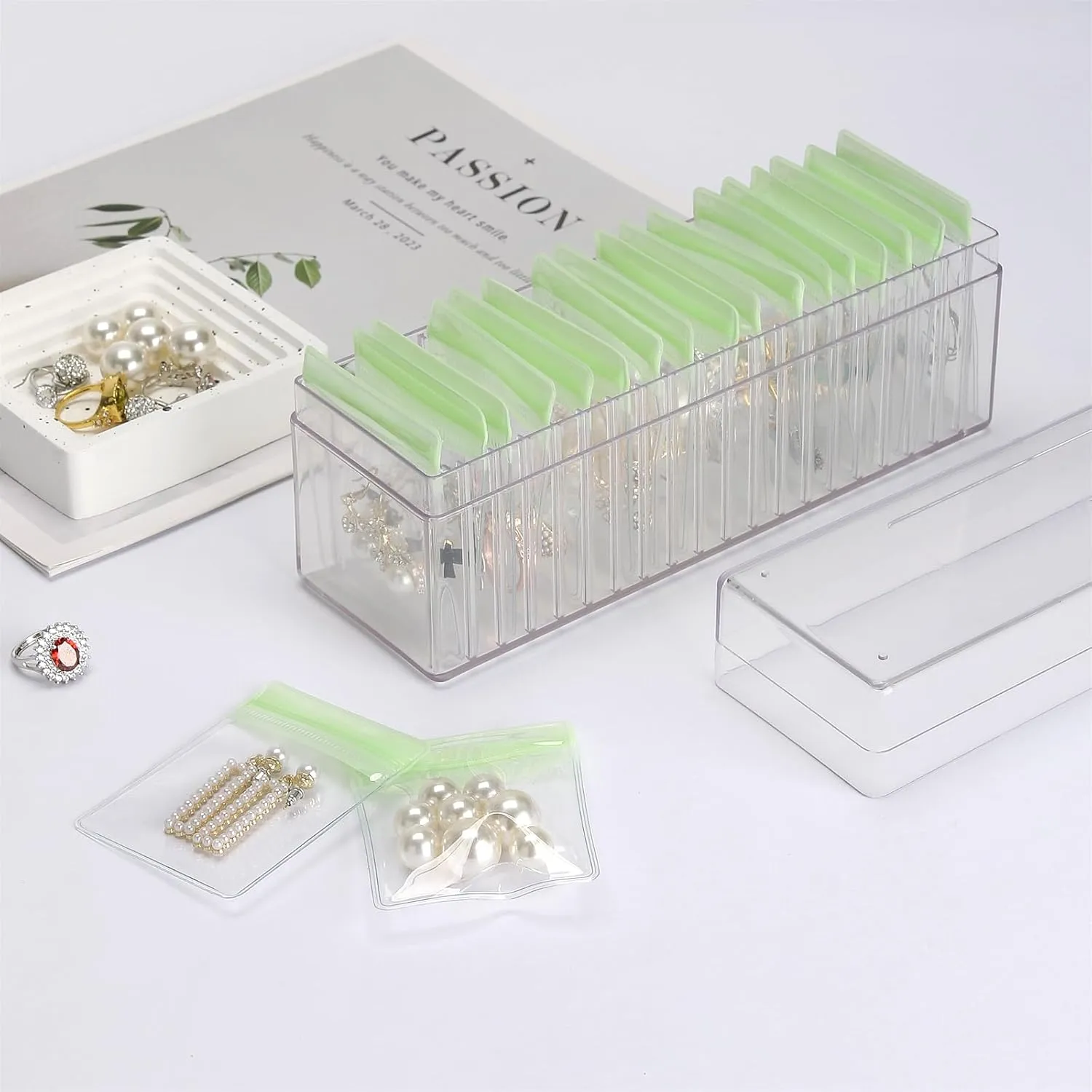 Acrylic Jewelry Organizer Box, Clear Jewelry Storage Box with 20 Anti Tarnish Jewelry bags, Portable Travel Jewelry Holder Case for Ring Earring Necklace for Girl Women (Green)
