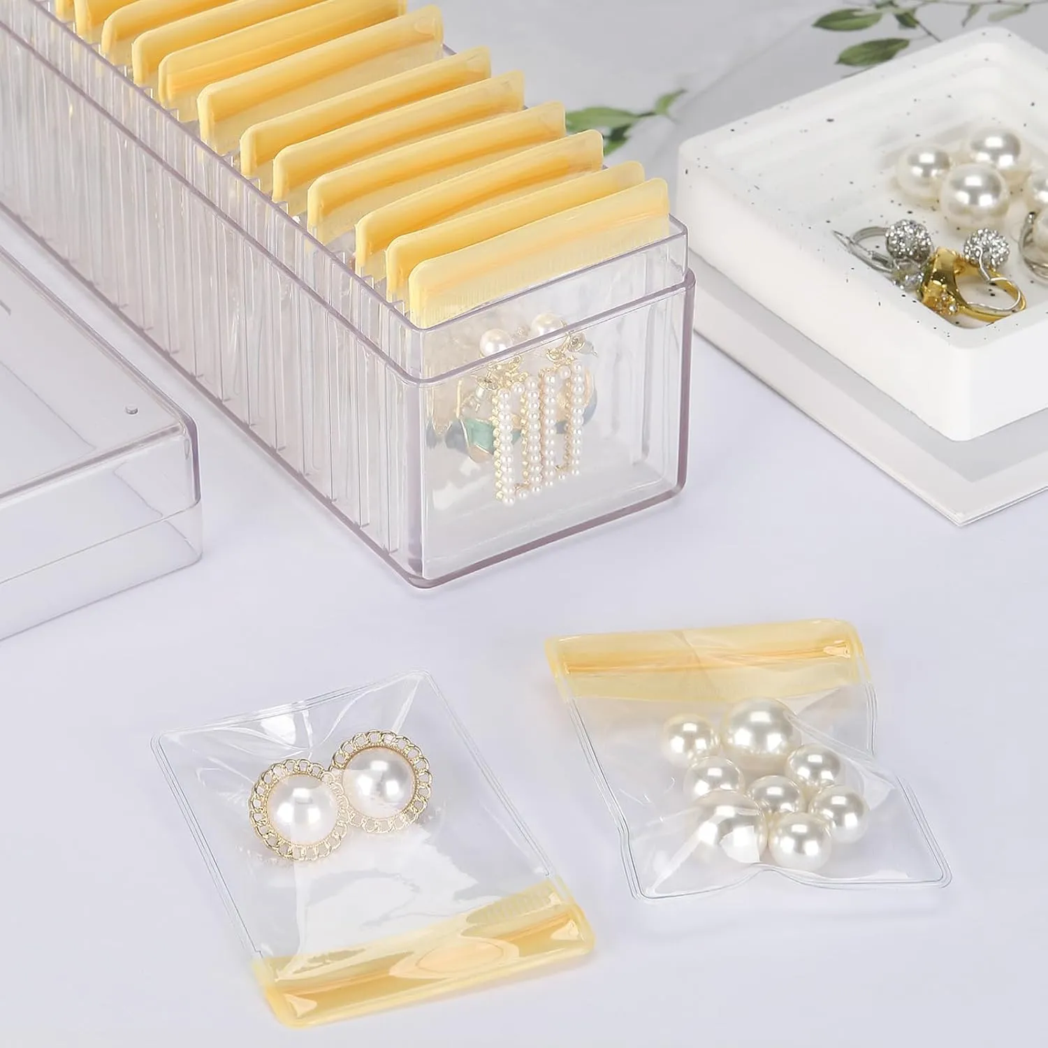 Acrylic Jewelry Organizer Box, Clear Jewelry Storage Box with 20 Anti Tarnish Jewelry bags, Portable Travel Jewelry Holder Case for Ring Earring Necklace for Girl Women (Yellow)