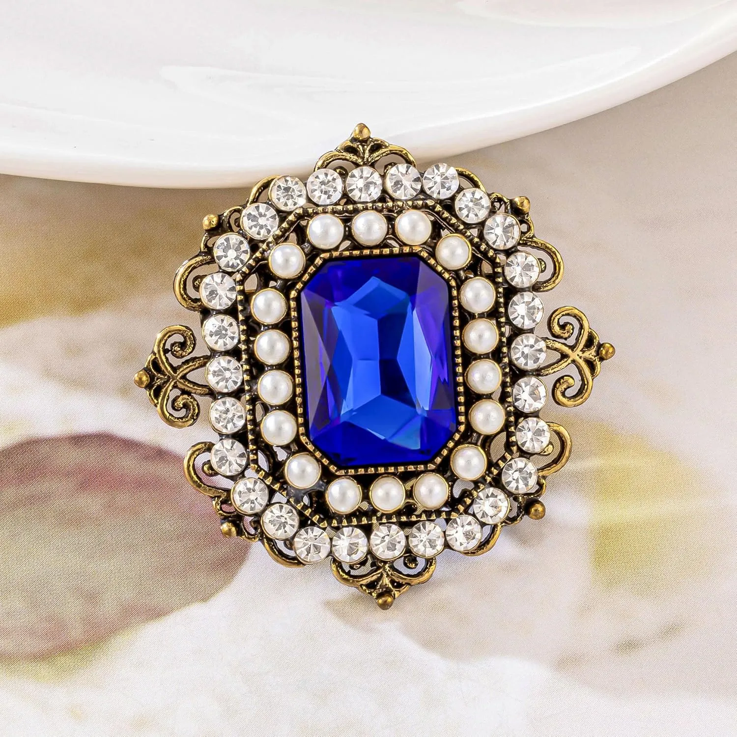 Crystal Rhinestone Vintage Style Brooch Pin for Women