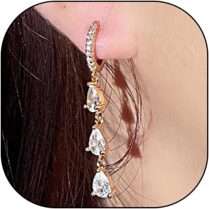 Crystal Teardrop Hoop Dangle Earrings for Women Sparkling Silver Geometric Cubic Zirconia Tassel Huggie Earrings Minimalist Wedding Jewelry Accessory