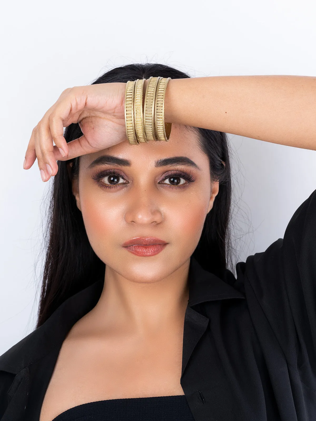 Dhokra Style Brass Striped Bangle