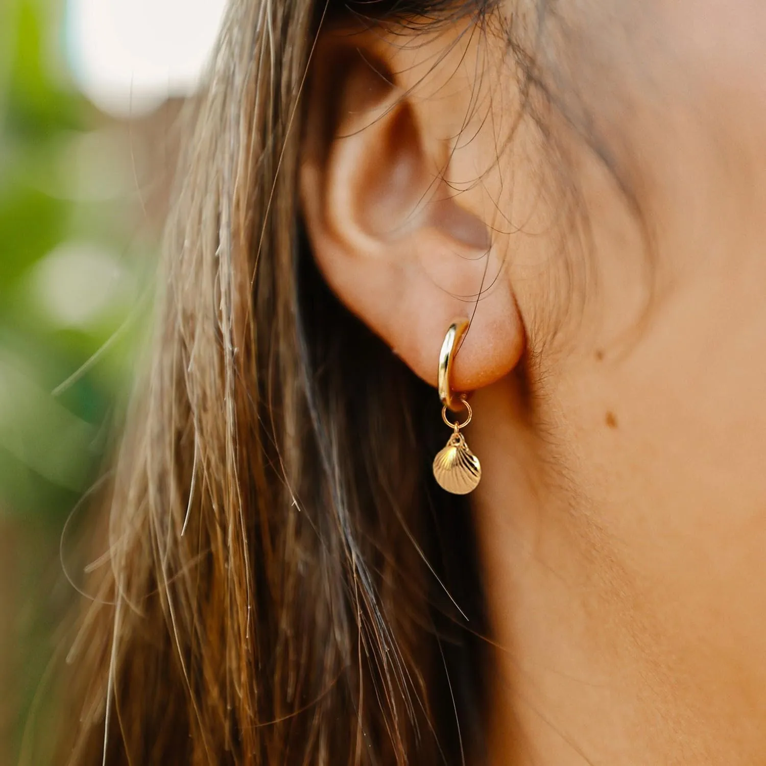 Huggie Earrings-14k Gold Plated Bee Feather Moon Star Leaf Cross Starfish Snakle Heart Shell Drop Huggie Hoop Earrings For Women