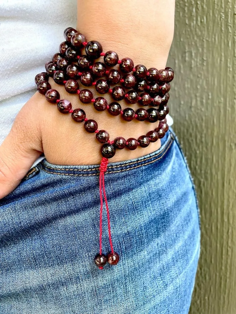 Natural GARNET 8mm 108 Mala Beads, Spiritual, Meditation Beads, Reiki, Japa Mala, Buddhist Prayer Beads, Yoga Bracelet, healing beads LKMALA-RRGU-3300