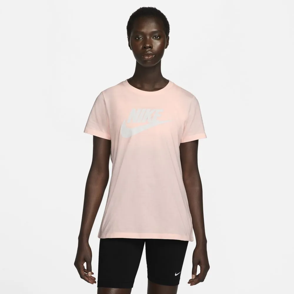 Nike Sportswear Essential