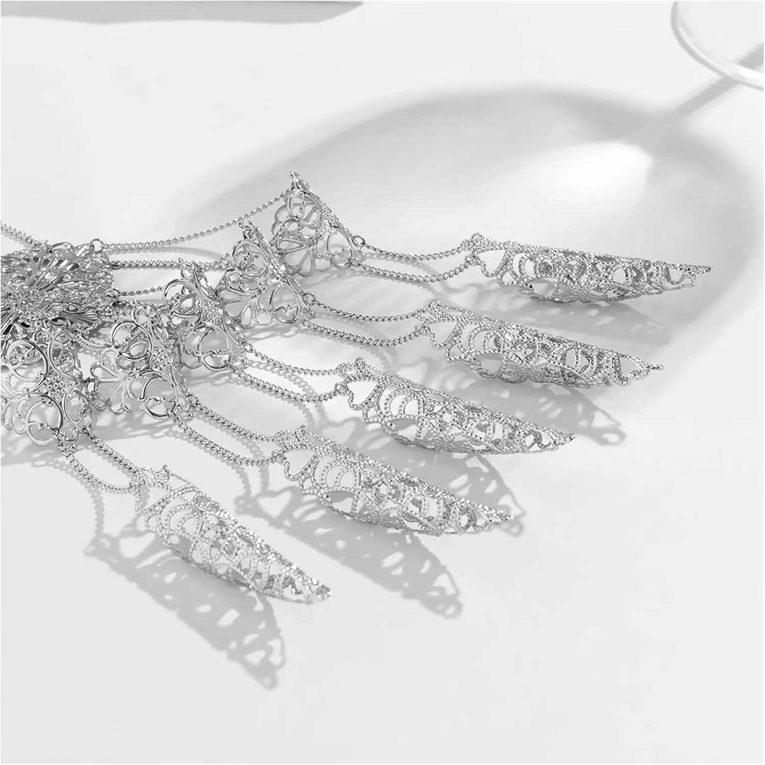Punk Finger Bracelets with Ring,Exaggerated Finger Wrist Chains Gothic Halloween Body Accessory Jewelry for Women