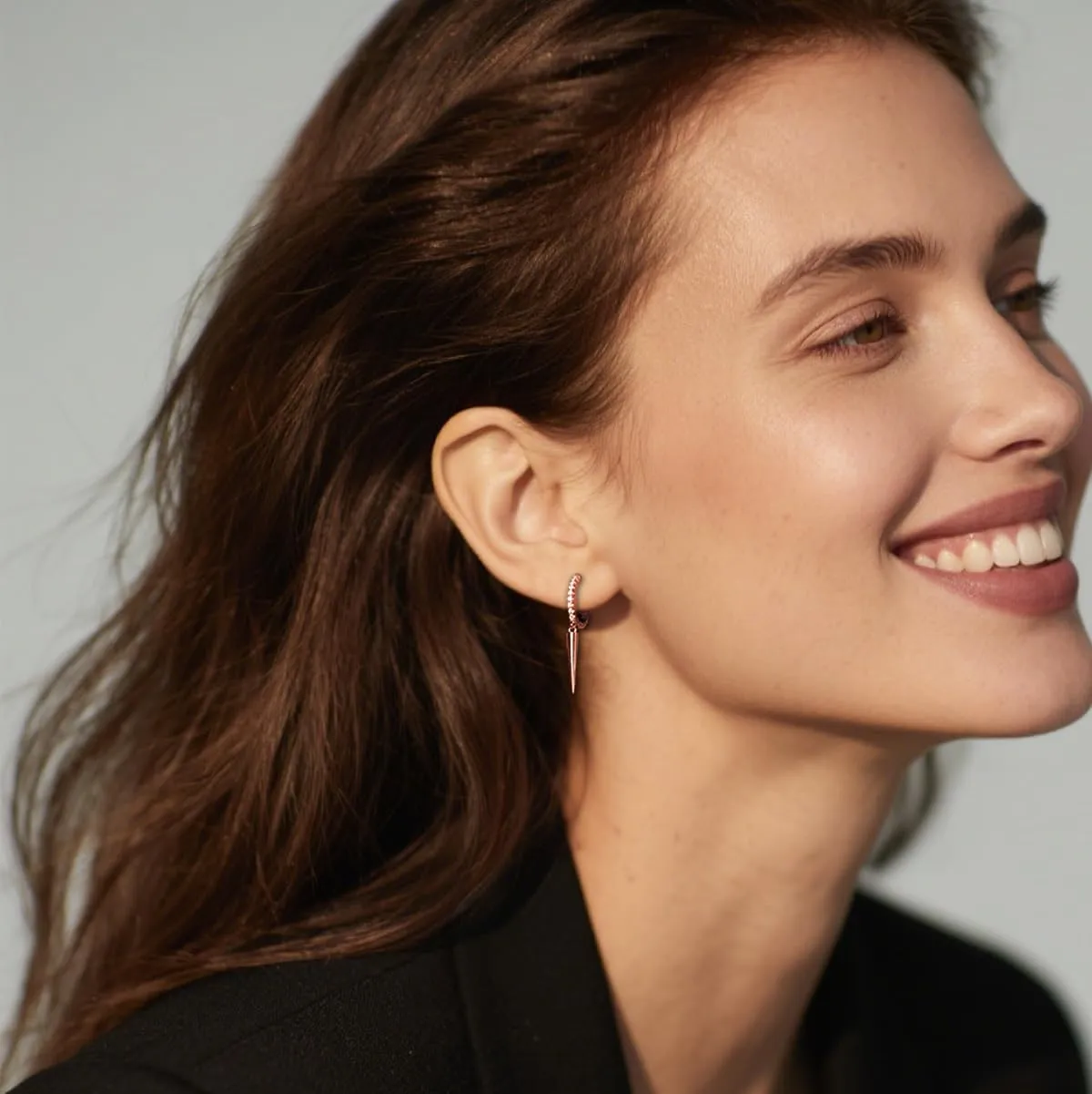 SLUYNZ Sterling Silver Spike Earrings Hoop for Women Teens Geometric Huggie Hoop Earrings Drop Punk Earrings Minimalist Huggie