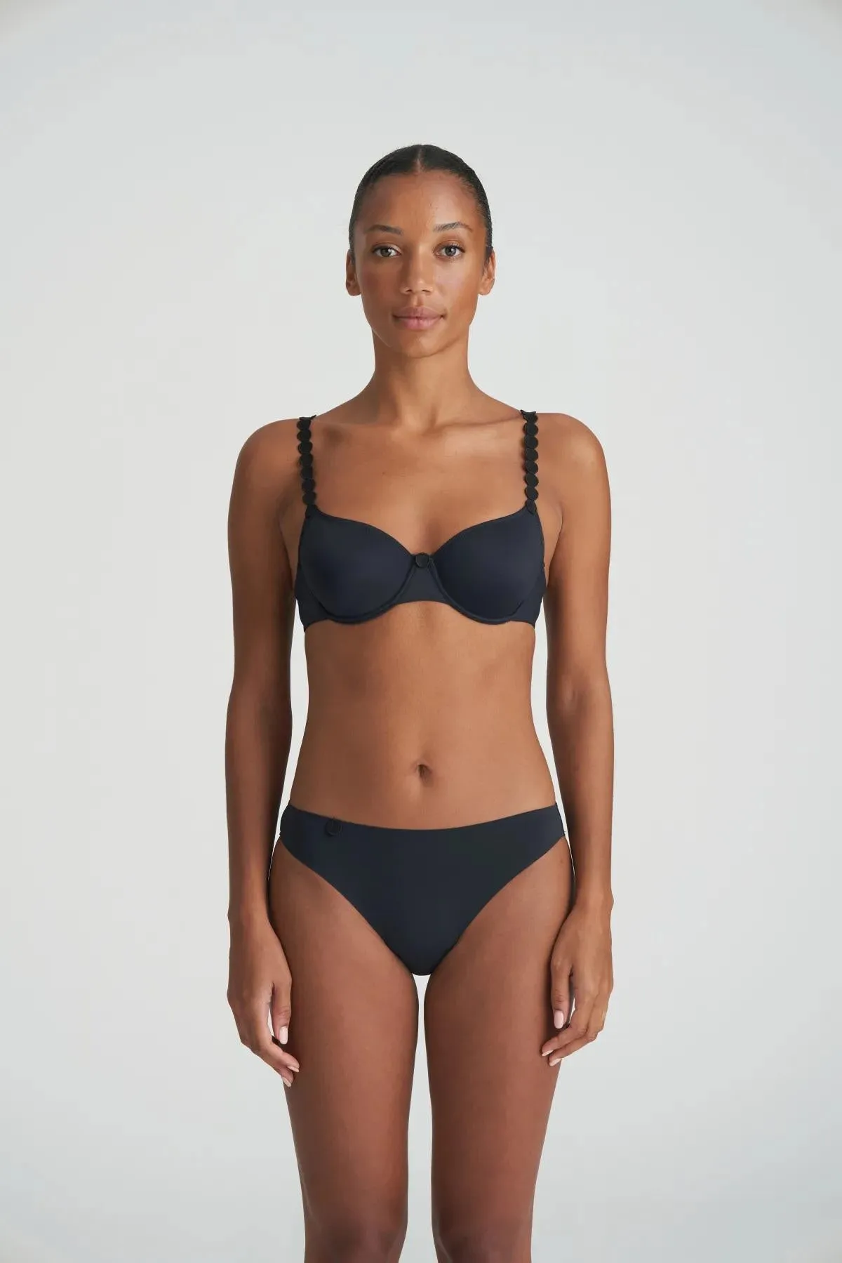 Tom rio brief
