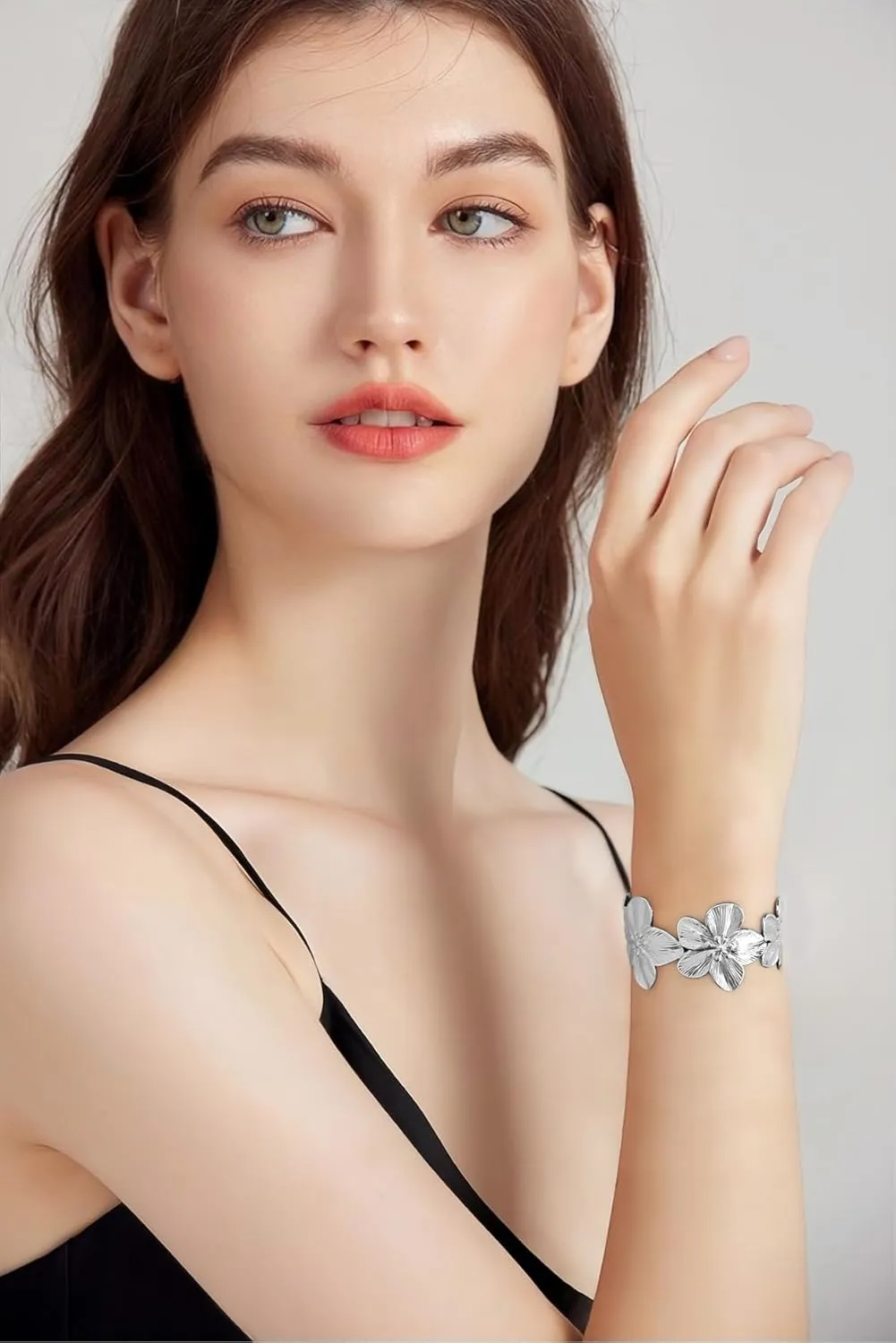 WOWORAMA Chunky Gold Cuff Bracelets for Women Vintage Gold Flower Butterfly Bracelet Trendy Boho Wide Open Cuff Bangles Matte Statement Bracelet