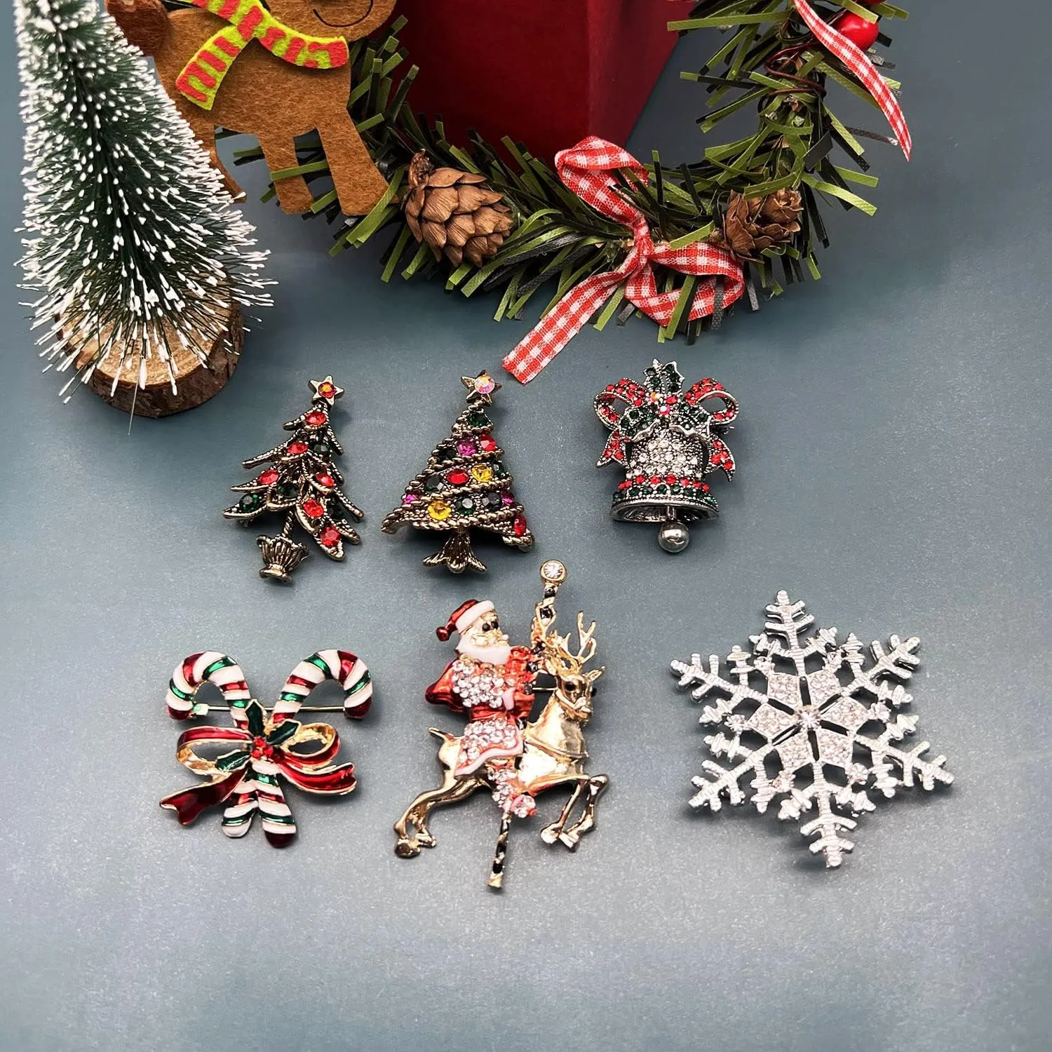 XGALBLA Christmas Brooch Pins, Rhinestone Crystal Enamel Christmas Jewelry Gift for Women Girls